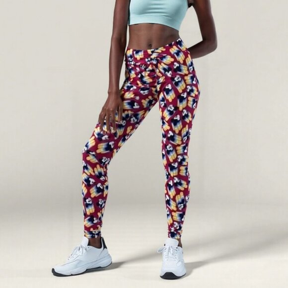 LuLaRoe Tall Curvy Mickey Mouse Leggings Red Blue Disney Print Y2K Stretch Pants - Picture 1 of 6